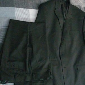 Men's Chaps Black pinstripe suit